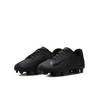 Nike Jr. Mercurial Vapor 16 Club Little/Big Kids' Turf Low-Top Soccer Shoes