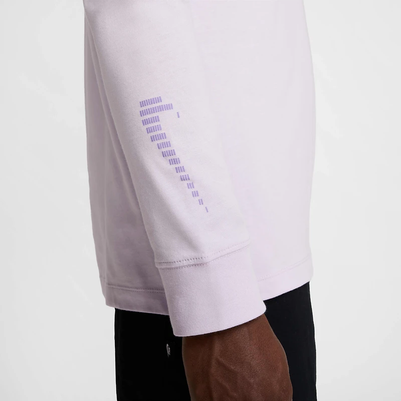 Nike Sportswear Men's Long-Sleeve T-Shirt
