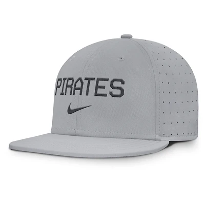 Pittsburgh Pirates True Men’s Nike AeroBill MLB Fitted Hat