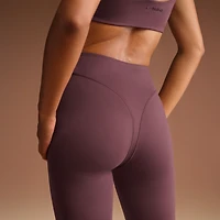 NikeSKIMS Matte Women's High-Waisted V-Panel Straight Leggings