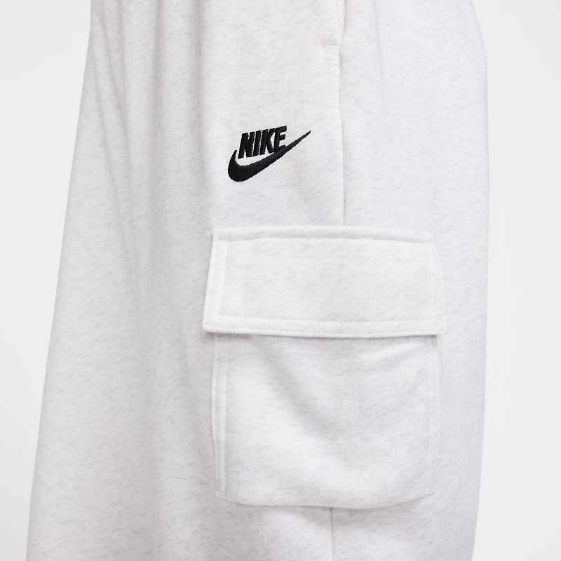 Nike Sportswear Club Fleece Women's Mid-Rise Oversized Cargo Sweatpants