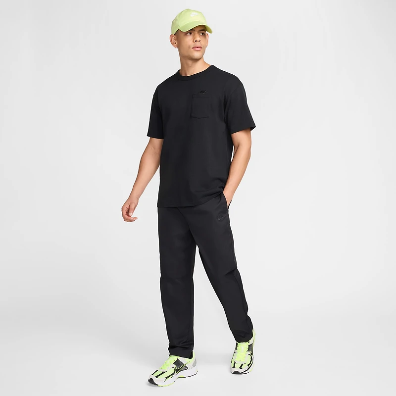 Nike Club Men's Woven Tapered Pants
