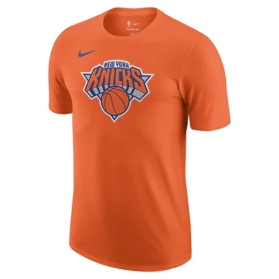 New York Knicks Essential Men's Nike NBA T-Shirt