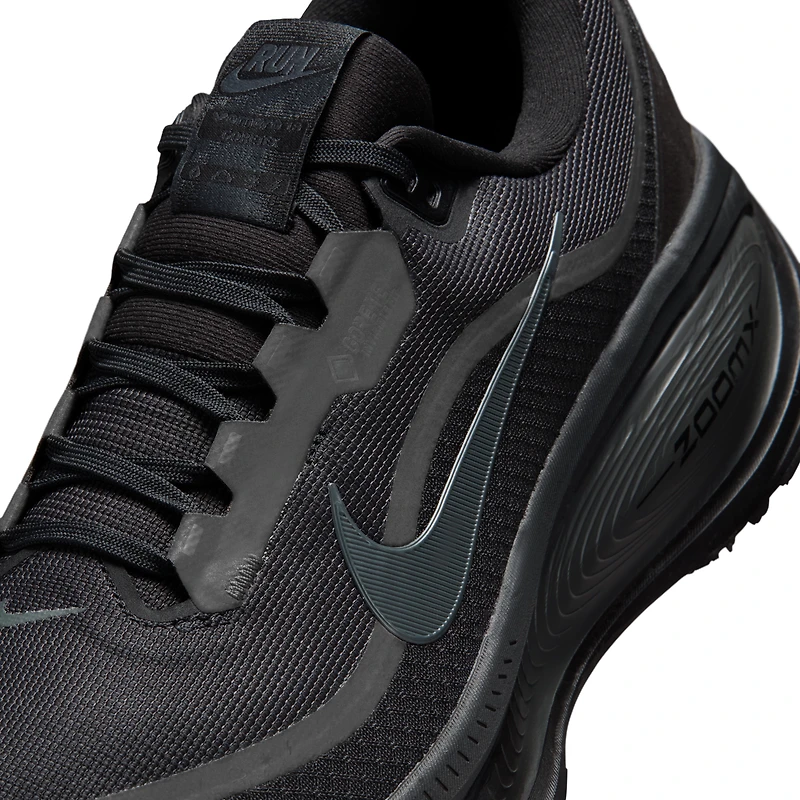 Nike Vomero 18 GORE-TEX Men's Waterproof Road Running Shoes with Reflective Accents