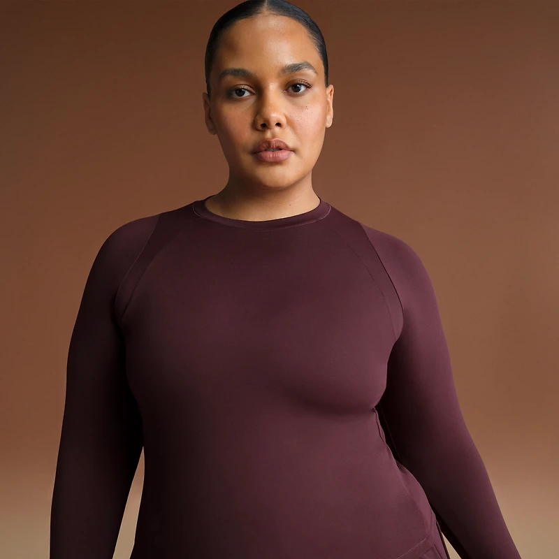 NikeSKIMS Airy Women's Long-Sleeve Crew-Neck Top