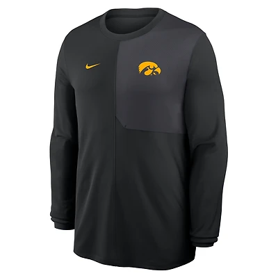 Iowa Sideline Coach Men's Nike Dri-FIT College Long-Sleeve Top