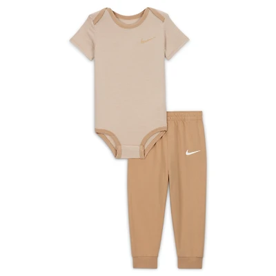 Nike Baby (0-6M) Striped Bodysuit and Joggers Set