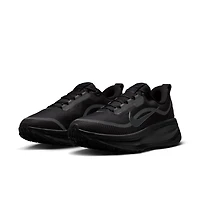 Nike Vomero 18 GORE-TEX Men's Waterproof Road Running Shoes with Reflective Accents