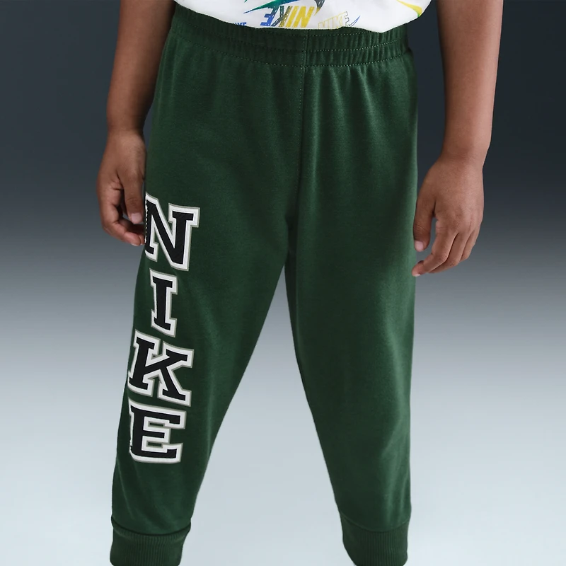 Nike Sportswear Toddler P.E. Blocked Pullover Hoodie and Pants Set