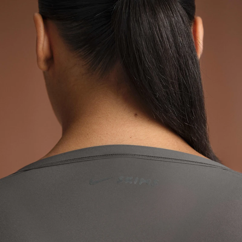 NikeSKIMS Weightless Layers Women's Long-Sleeve Wrap Top