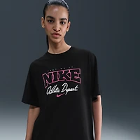 Nike Sportswear Women's Loose Short-Sleeve Graphic T-Shirt