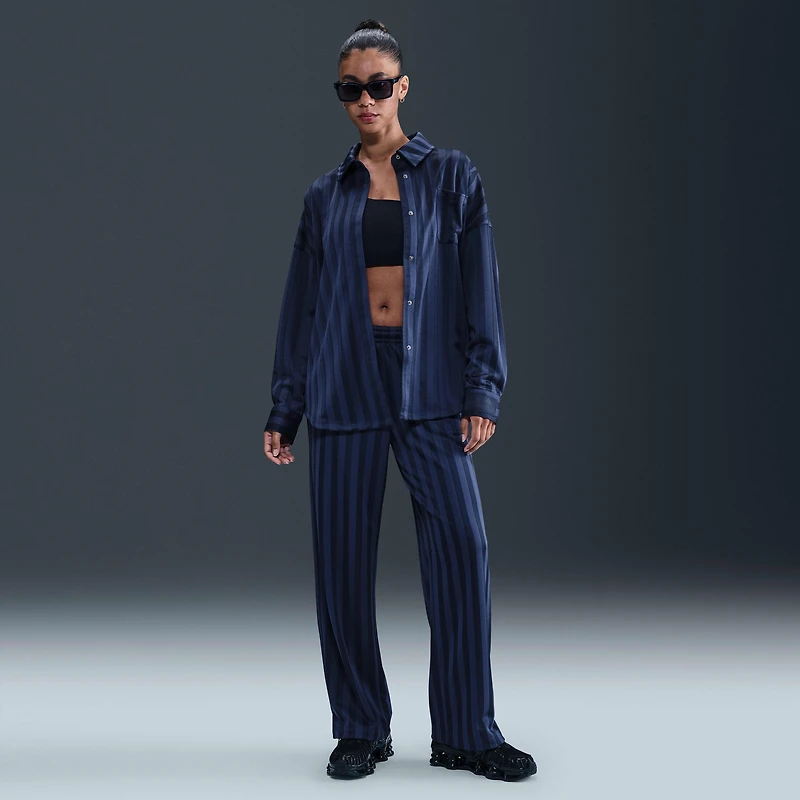 Nike Sportswear Women's Oversized Jacquard Striped Button-Down Shirt