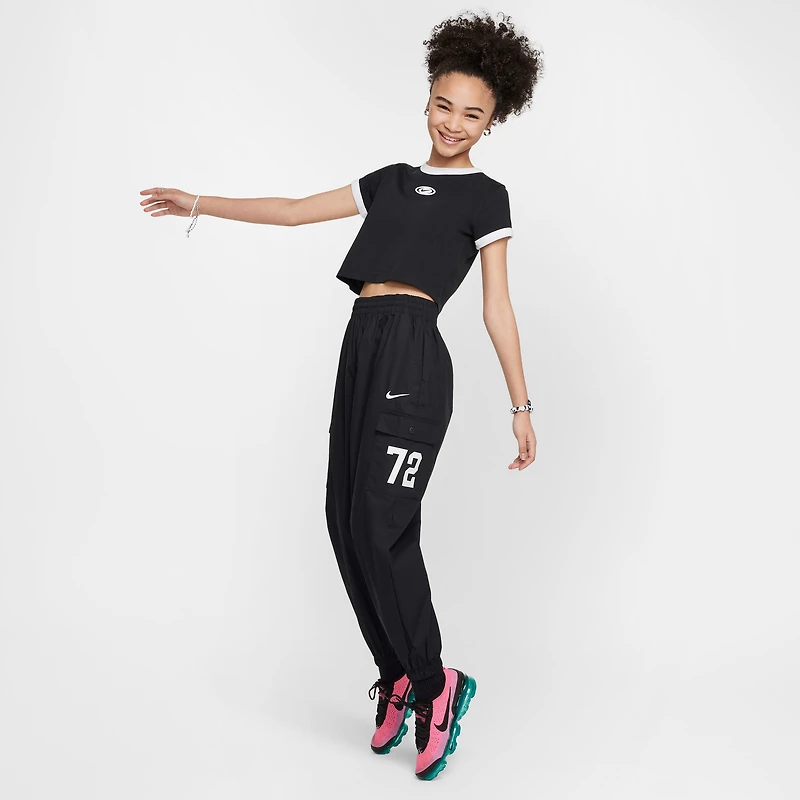 Nike Sportswear Big Kids' (Girls') Cropped T-Shirt