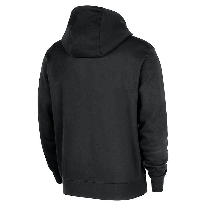 New York Knicks Club Men's Nike NBA Practice Pullover Hoodie