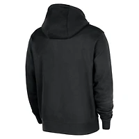 New York Knicks Club Men's Nike NBA Practice Pullover Hoodie