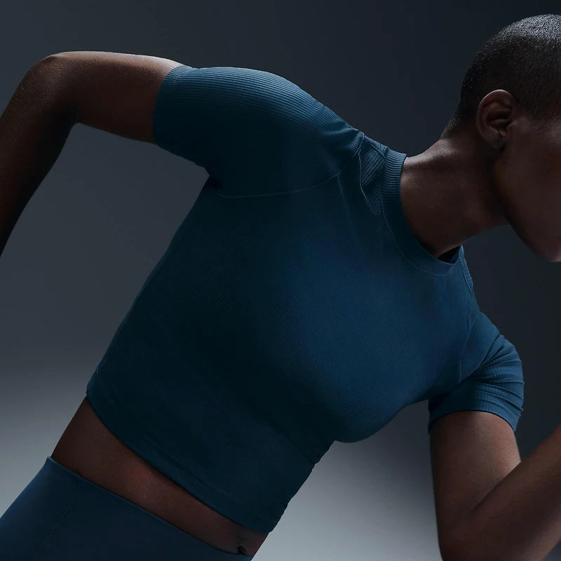 Nike Zenvy Rib Women's Dri-FIT Short-Sleeve Top