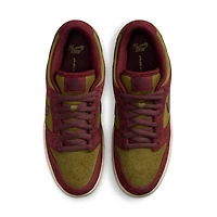 Nike SB Dunk Low Pro Skate Shoes