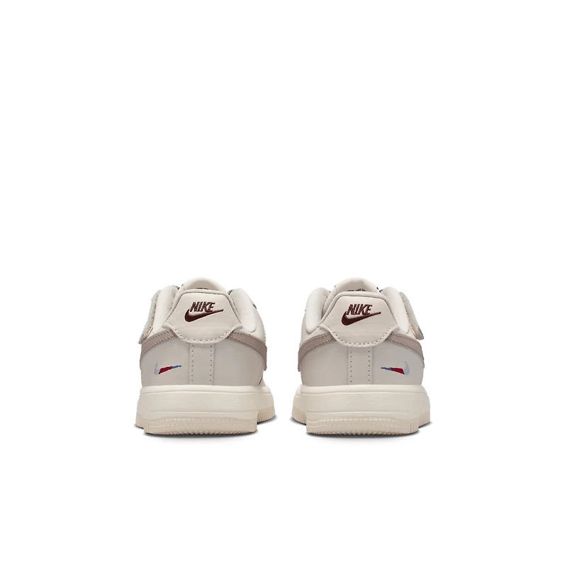 Nike Force 1 Low LV8 EasyOn Little Kids' Shoes