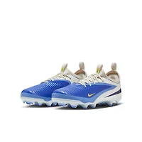 Nike Jr. Phantom 6 Low Academy LV8 Big Kids' Multi-Ground Soccer Cleats