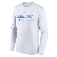 North Carolina Courtside Basketball Shootaround Legend Men's Jordan Brand Dri-FIT College Long-Sleeve T-Shirt