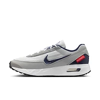 Nike College Air Max Verse (UConn) Men's Shoes