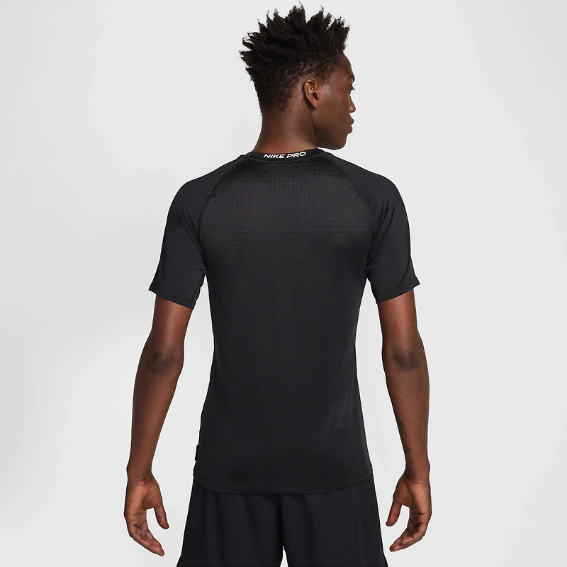 Nike Pro Breathe Men's Slim-Fit Short-Sleeve Top