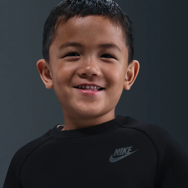 Nike Tech Fleece Baby (12-24M) 2-Piece Shorts Set