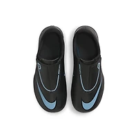 Nike Jr. Mercurial Vapor 16 Club Little Kids' Turf Low-Top Soccer Shoes