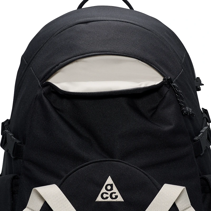 Nike ACG "DAYMAX" Backpack (25L)