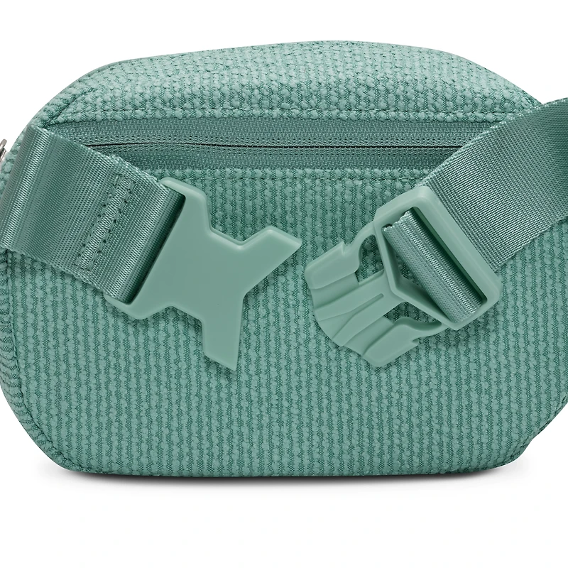 Nike Aura Crossbody Bag (2L)