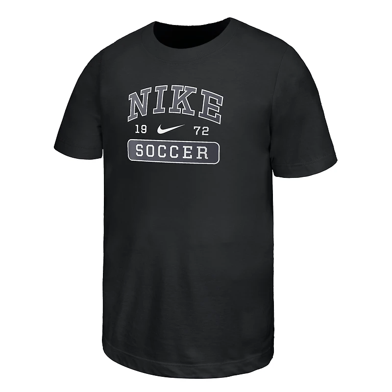 Nike Swoosh Big Kids' Soccer T-Shirt