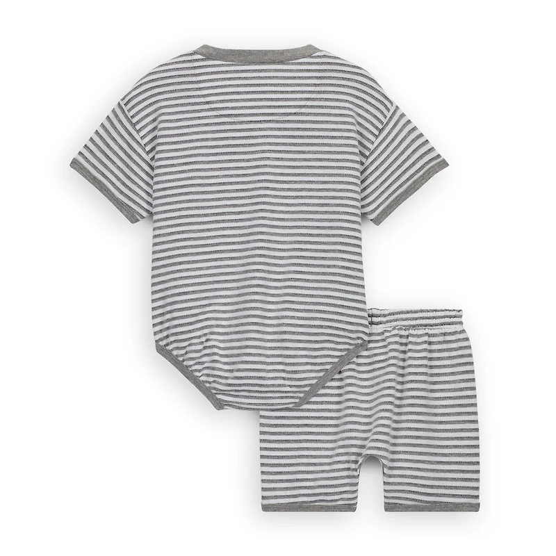Nike ReadySet Baby (12-24M) Bodysuit and Shorts Set