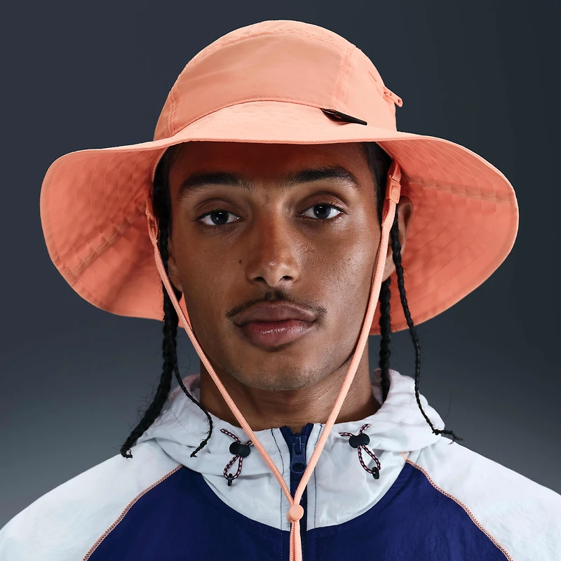 Nike Apex Wide-Brim Bucket Hat