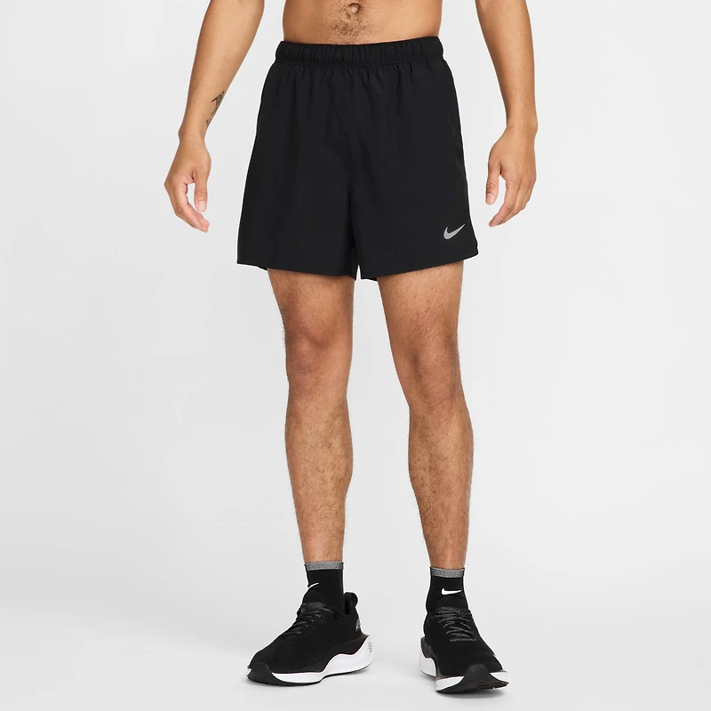 Nike Challenger Men's Dri-FIT 5" 2-in-1 Versatile Shorts