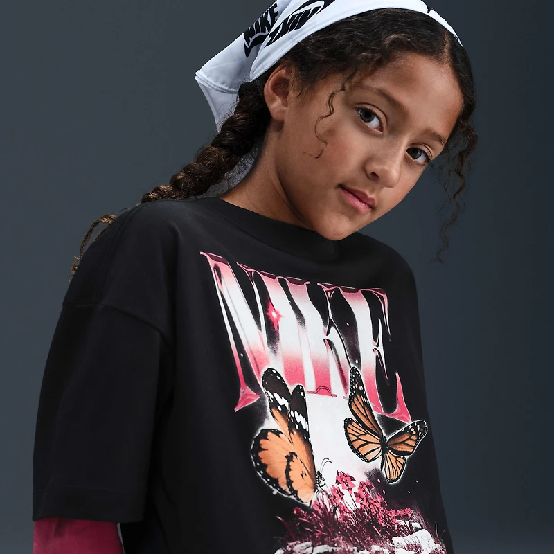 Nike Sportswear Big Kids' (Girls') T-Shirt