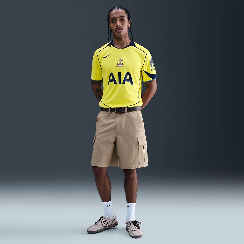 Tottenham Hotspur 2025/26 Stadium Third Men's Nike Dri-FIT Total 90 Soccer Replica Jersey