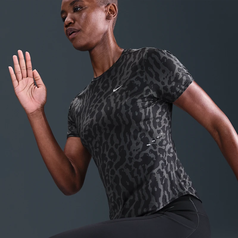 Nike Swift Women's Dri-FIT Short-Sleeve Running Top