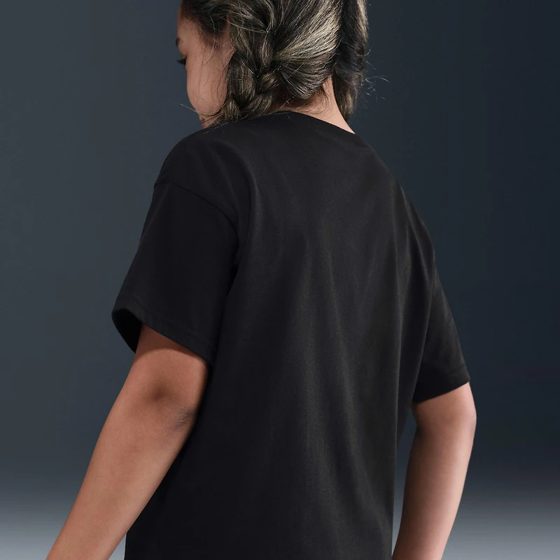 Nike Sportswear Big Kids' (Girls') T-Shirt