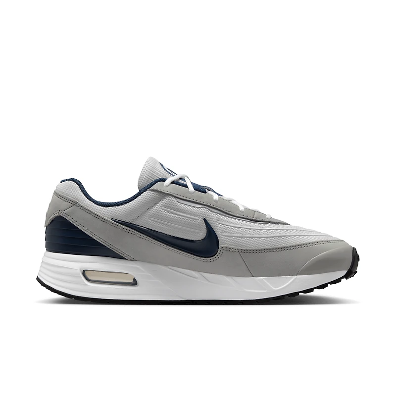 Nike College Air Max Verse (Penn State) Men's Shoes