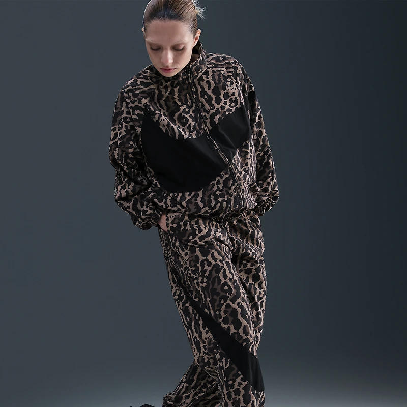 Nike Sportswear Women's Woven Printed Pants