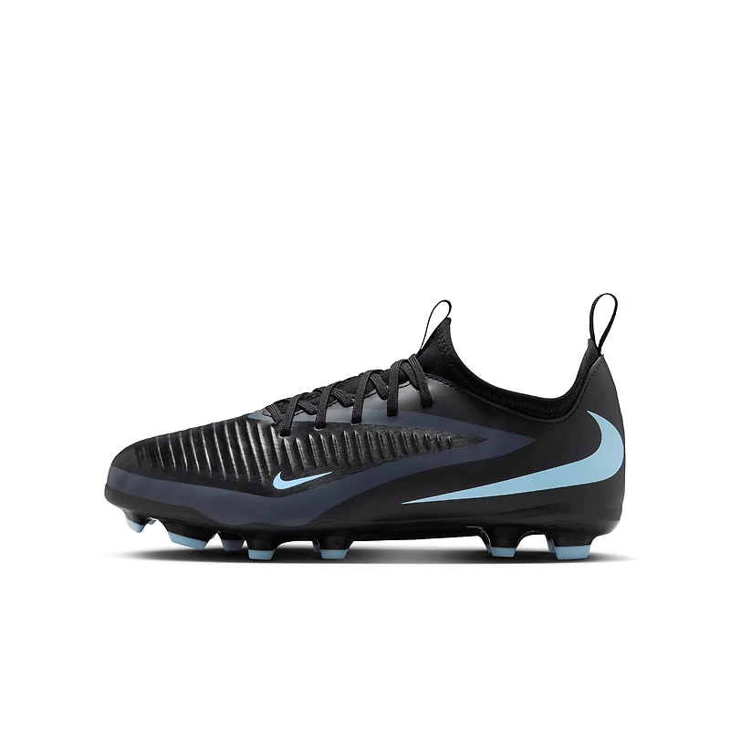 Nike Jr. Phantom 6 Low Academy Big Kids' Multi-Ground Soccer Cleats