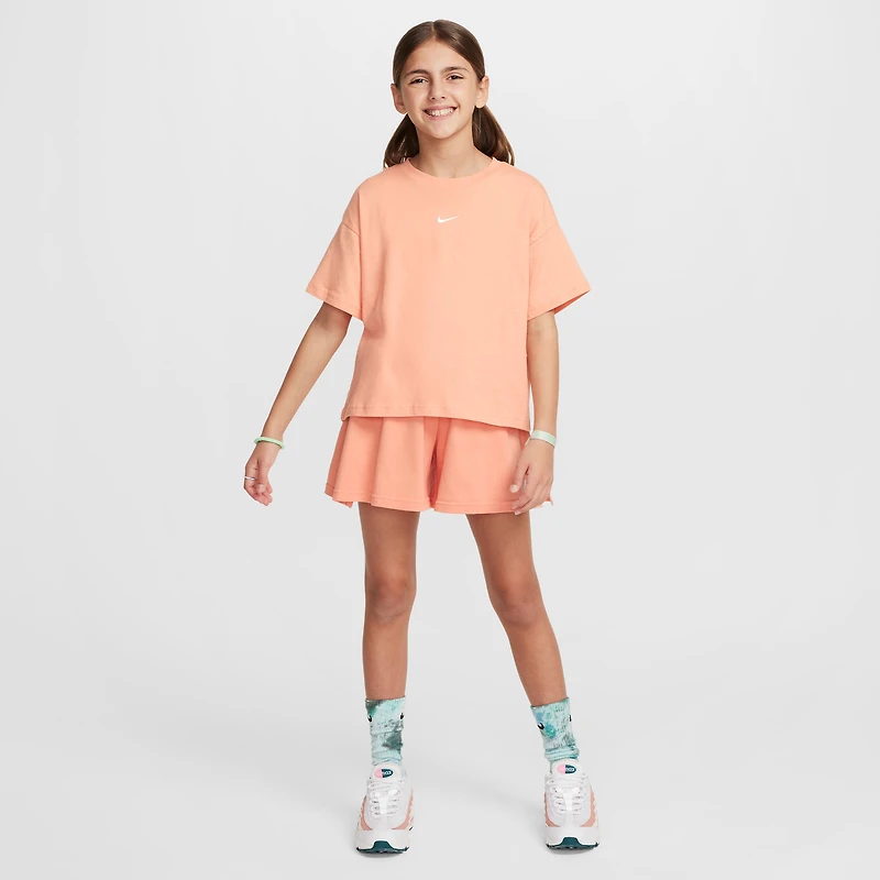 Nike Sportswear Essential Big Kids' (Girls') T-Shirt