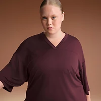 NikeSKIMS Airy Women's Oversized V-Neck T-Shirt