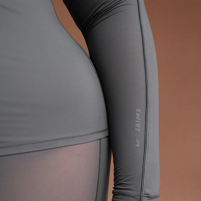 NikeSKIMS Weightless Layers Women's Full-Zip Hoodie