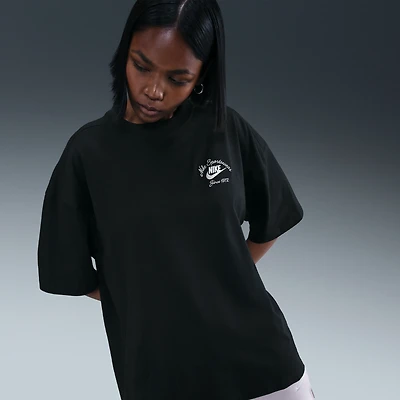 Nike Sportswear Women's Oversized T-Shirt