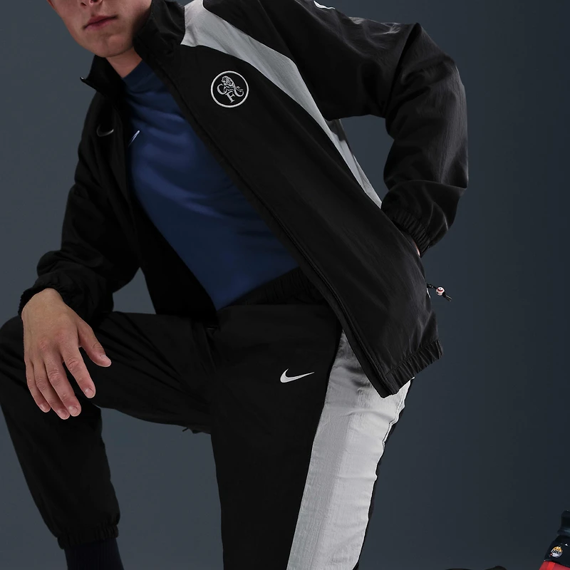 Chelsea FC Third Men's Nike Total 90 Soccer Woven Track Pants