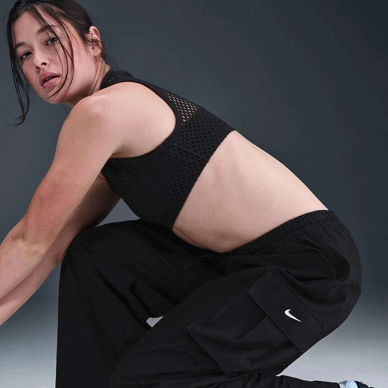 Nike Sportswear Women's Mid-Rise Oversized Woven Cargo Pants
