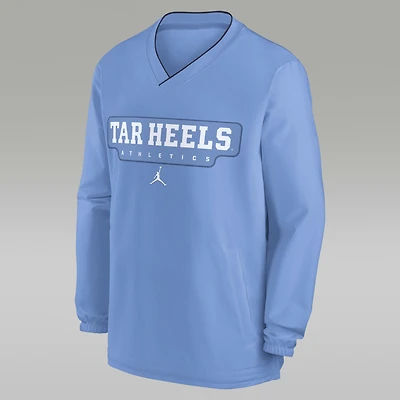 North Carolina Tar Heels Sideline Men's Nike College Long-Sleeve Windshirt