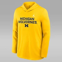 Michigan Sideline Men's Jordan Brand Dri-FIT College Long-Sleeve Hooded Top