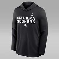 Oklahoma Sideline Men's Jordan Brand Dri-FIT College Long-Sleeve Hooded Top